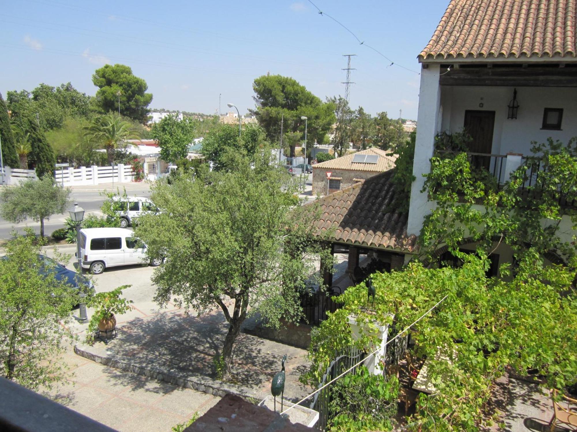 Hotel Cortijo Las Grullas Benalup-Casas Viejas ภายนอก รูปภาพ
